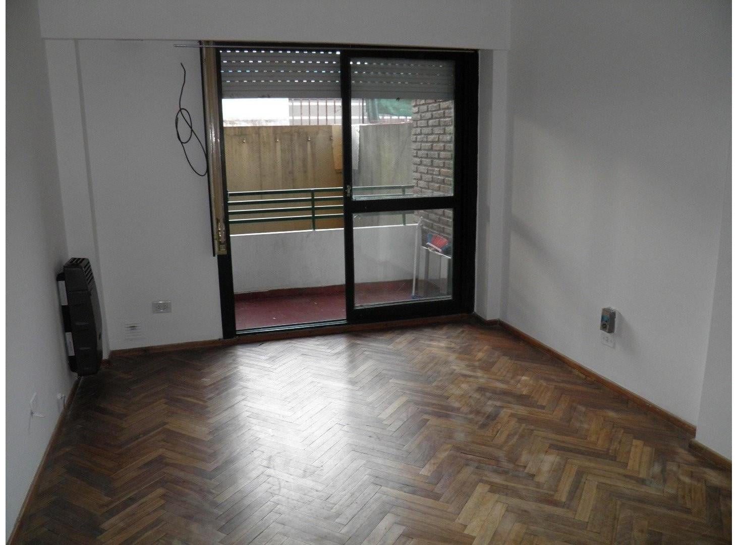 Foto de ALQUILER DEPARTAMENTO 2 DORMITORIOS. OROÑO CERCA DEL RIO !, imagen 4