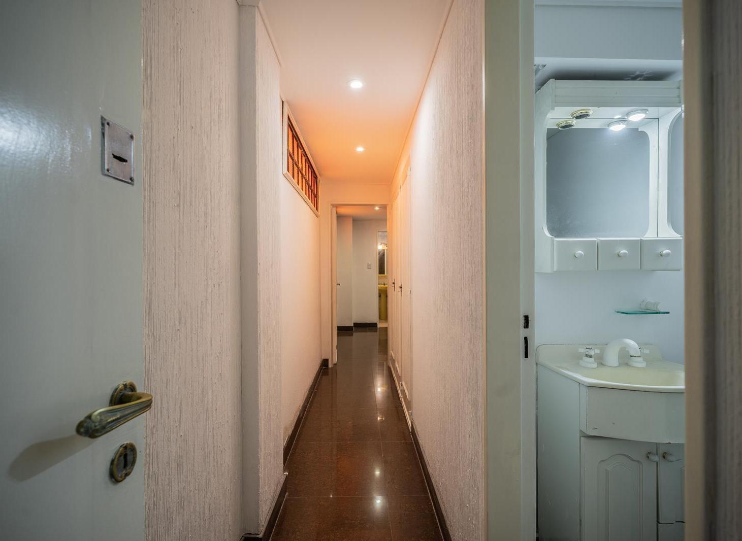 Departamento de 4 ambientes en venta, caballito