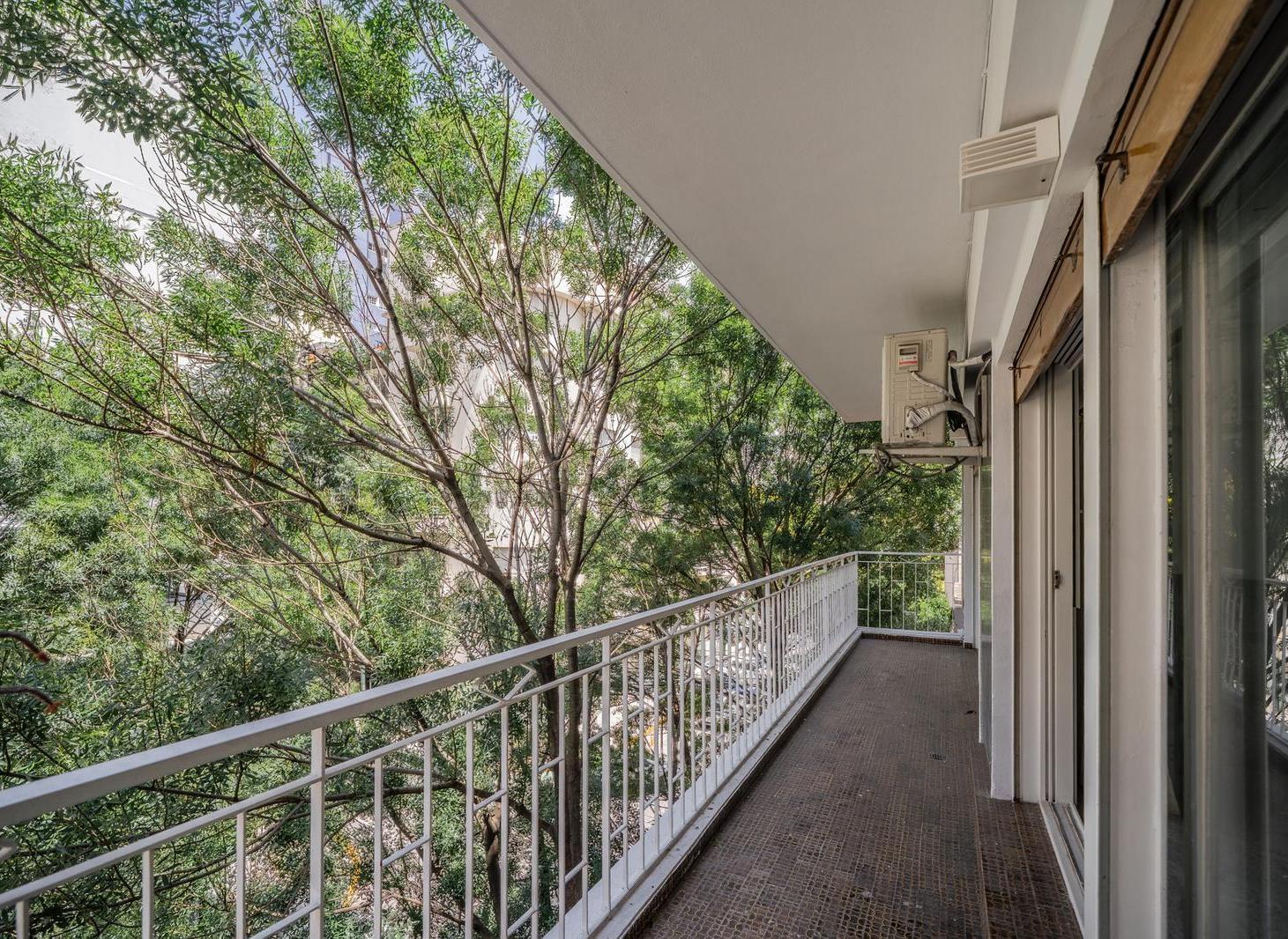 Departamento de 4 ambientes en venta, caballito