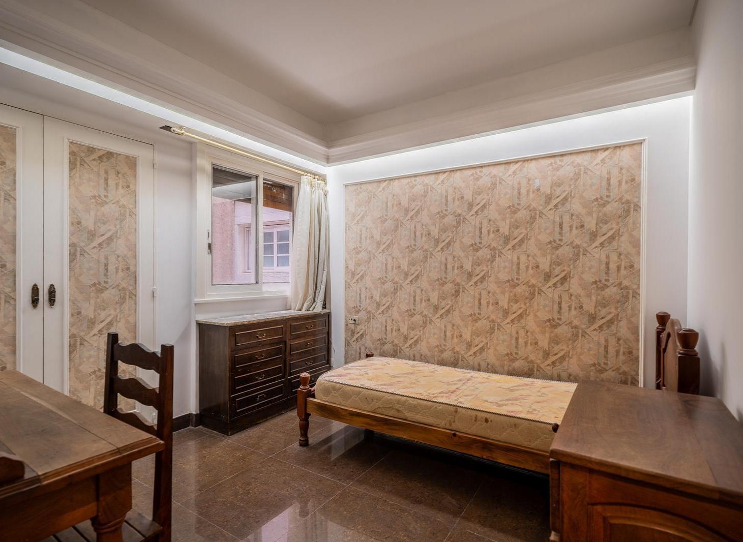 Departamento de 4 ambientes en venta, caballito