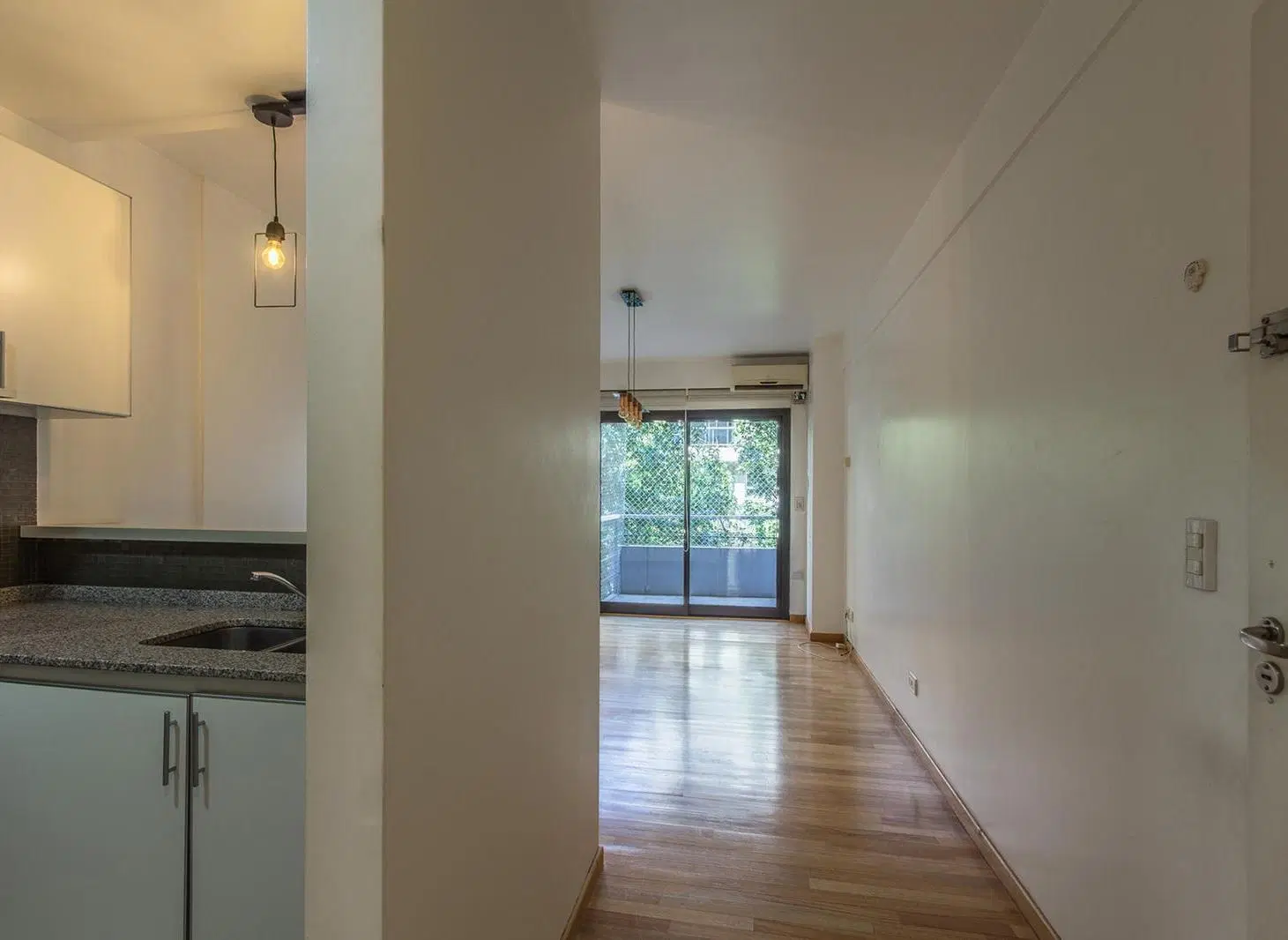 Departamento con cochera en venta en Nuñez 2