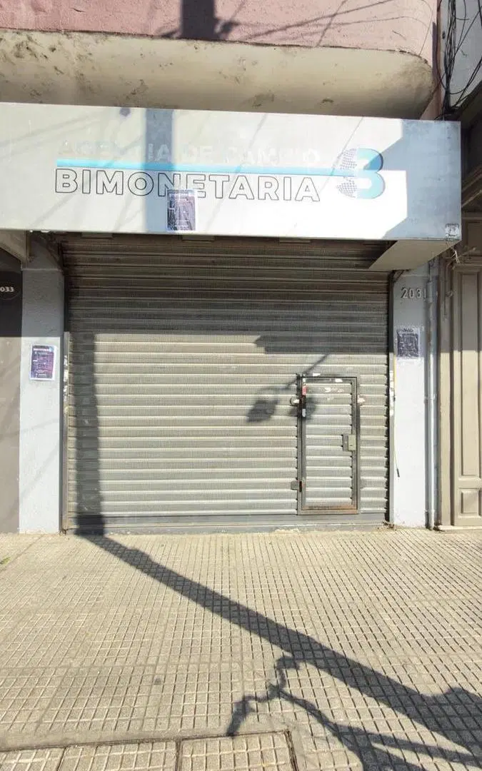 Local comercial en Martinez 2