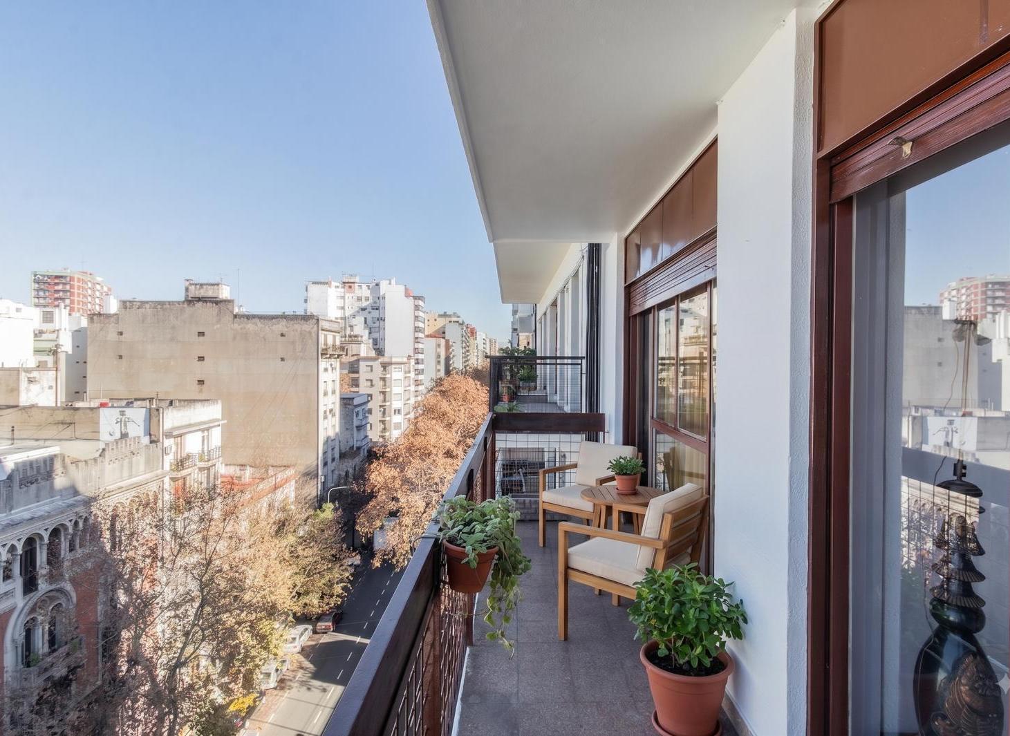 Foto de Venta 3 amb Balvanera 9no piso balcón corrido, imagen 4