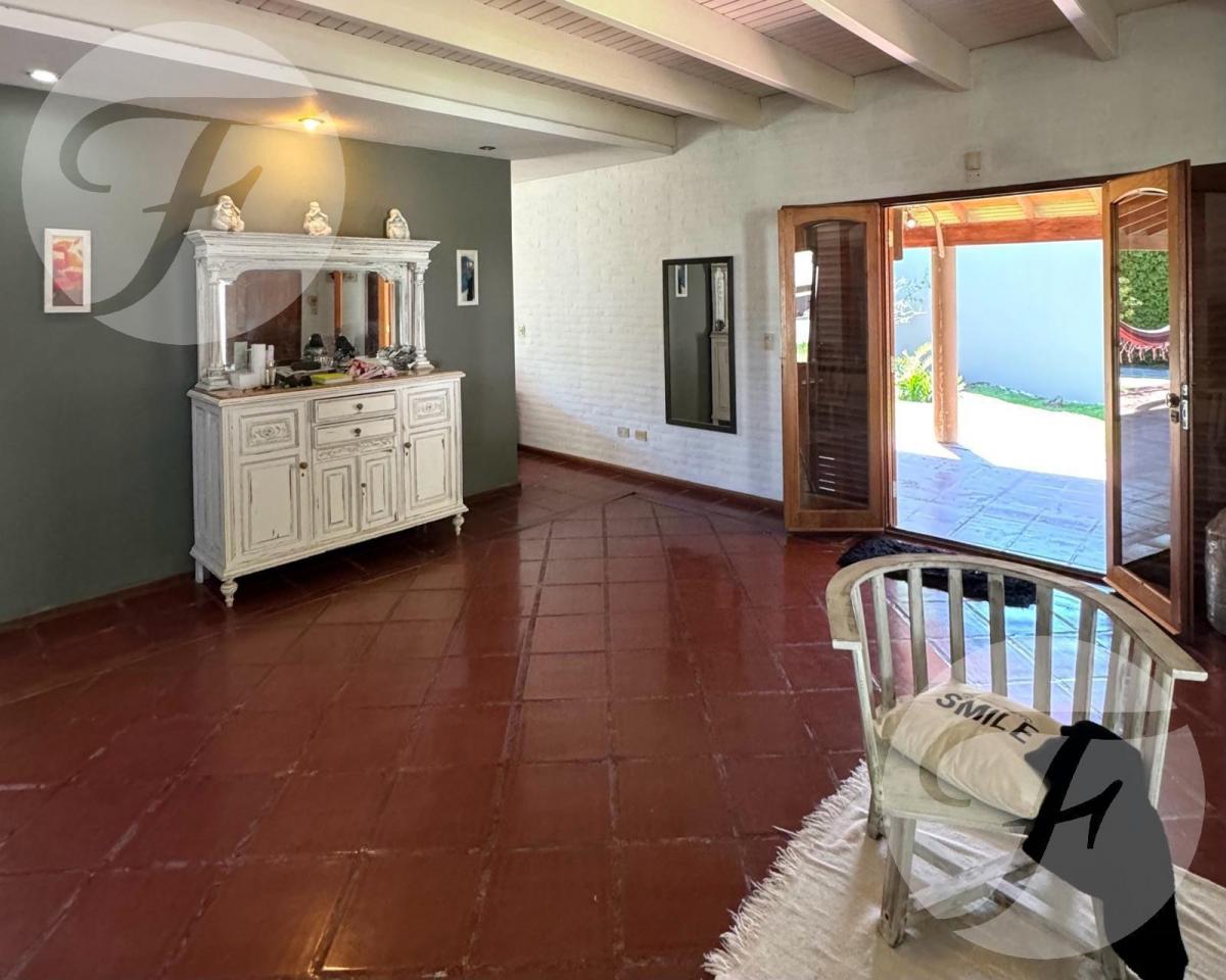 Venta de Excepcional Casa en El Club Los Andes I San Pedro (Ba) 3