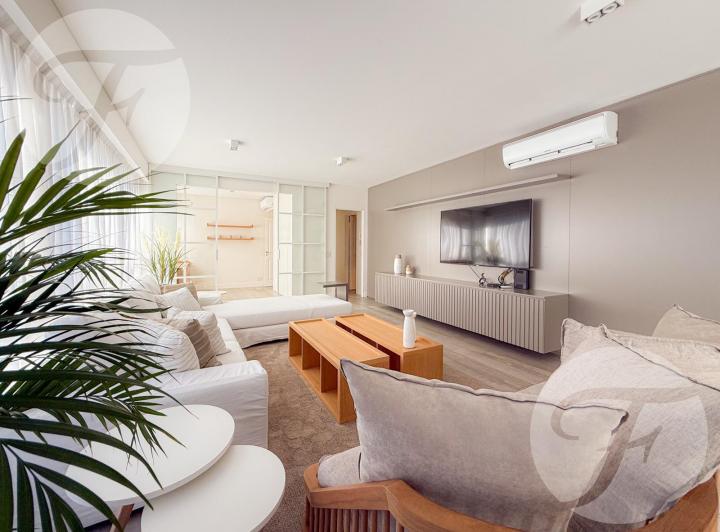 Exclusivo departamento de 4 ambientes con 2 cocheras en torre Premium – Recoleta