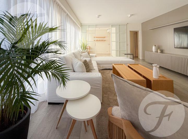 Foto de Exclusivo departamento de 4 ambientes con 2 cocheras en torre Premium, imagen 2