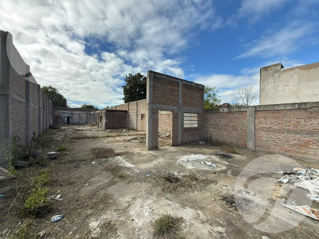 Terreno zona residencial tranquila 59mx10m 3