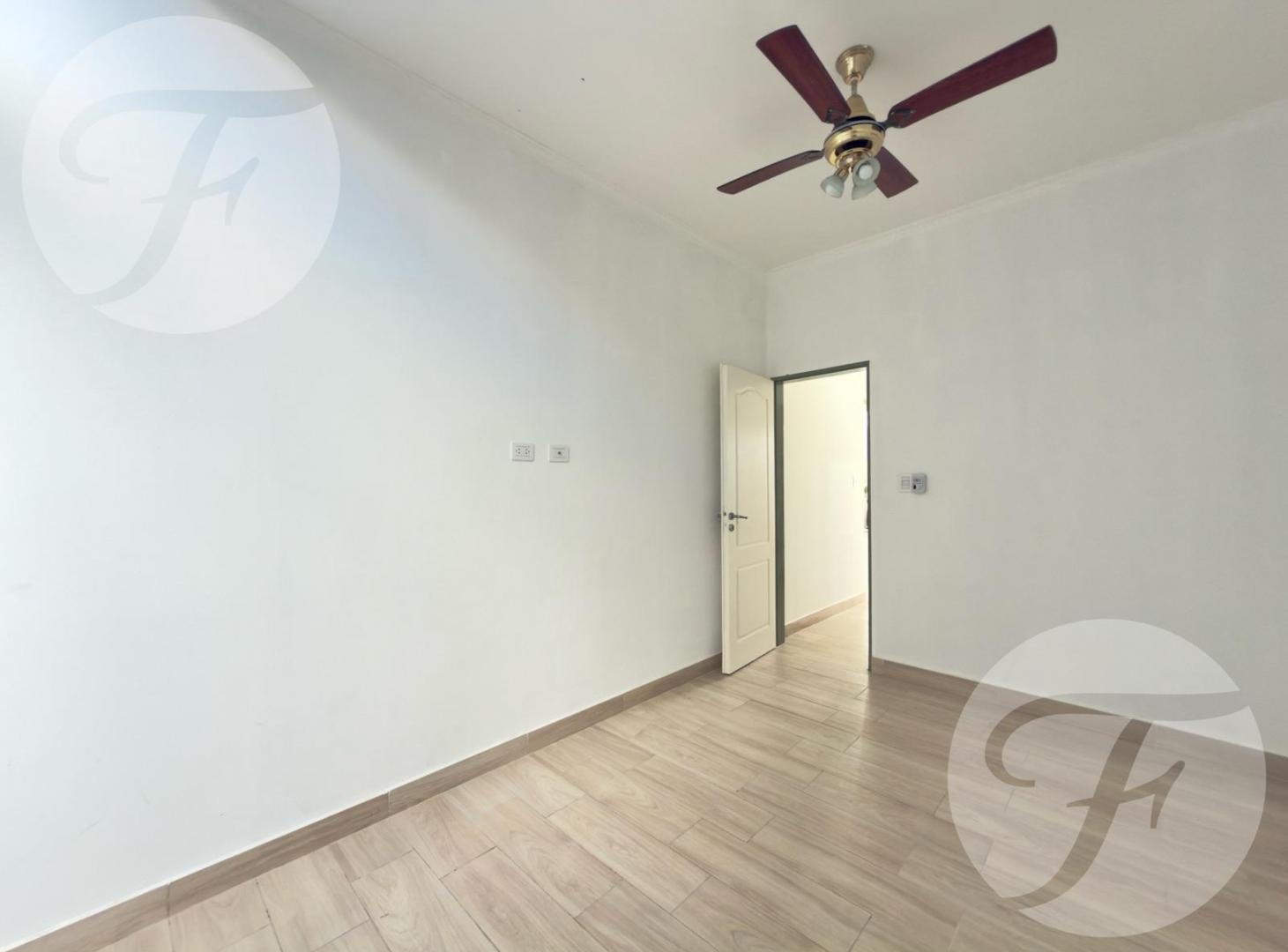 Moderna Planta Baja con 2 Patios | 2 Dormitorios | Bajas Expensas | A metros del Centro