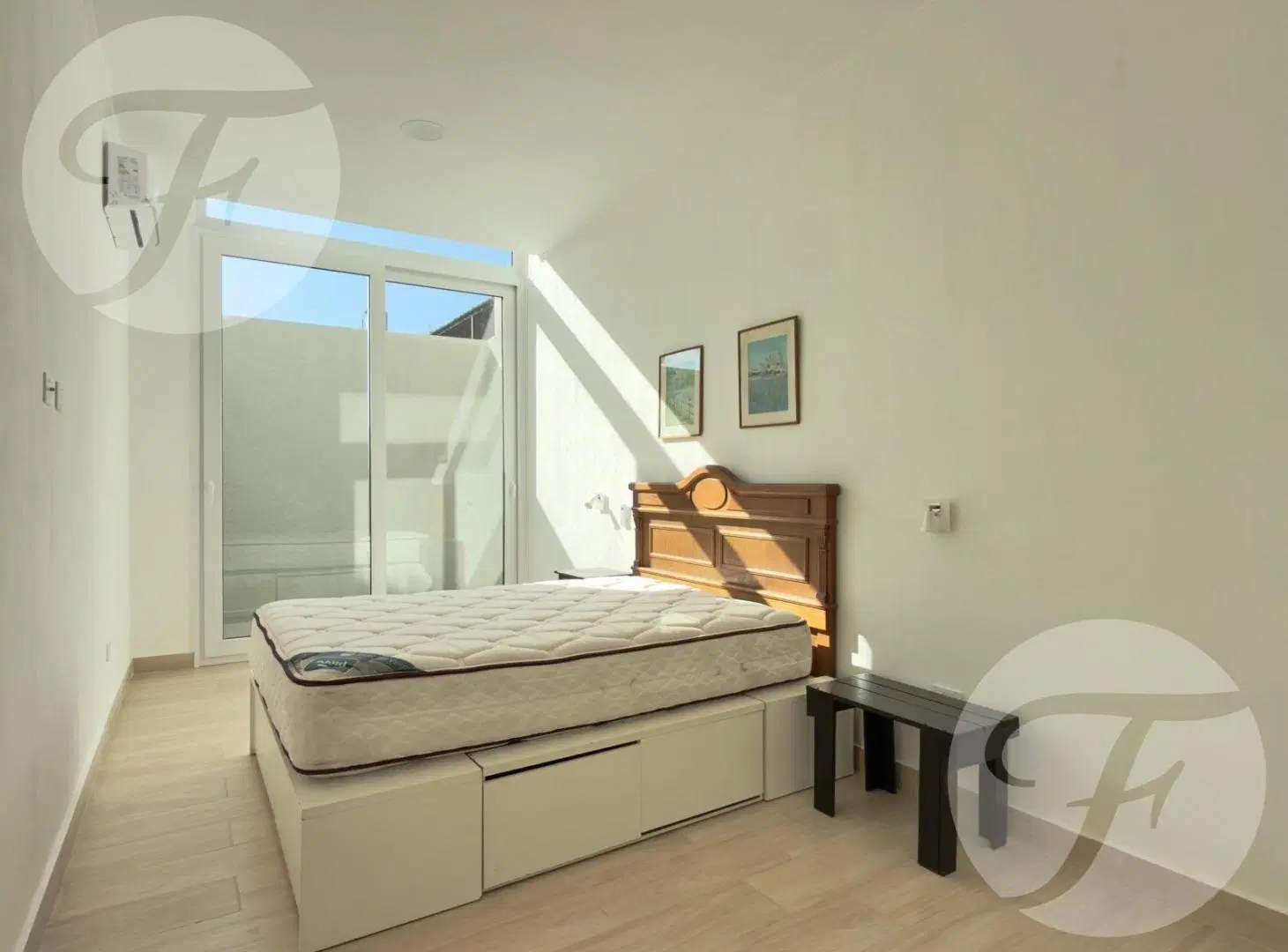Moderna Planta Baja con 2 Patios | 2 Dormitorios | Bajas Expensas | A metros del Centro 8