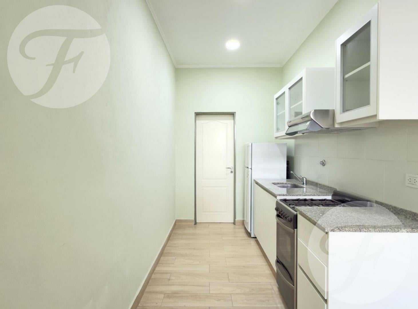 Moderna Planta Baja con 2 Patios | 2 Dormitorios | Bajas Expensas | A metros del Centro