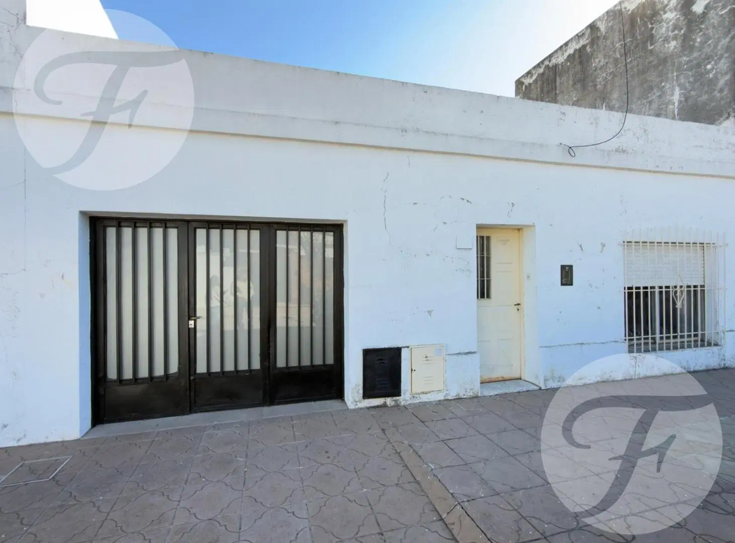 Casa en venta en PH sobre lote de 320 m2 - Jardín, Oficina, Uso comercial a metros del centro 5