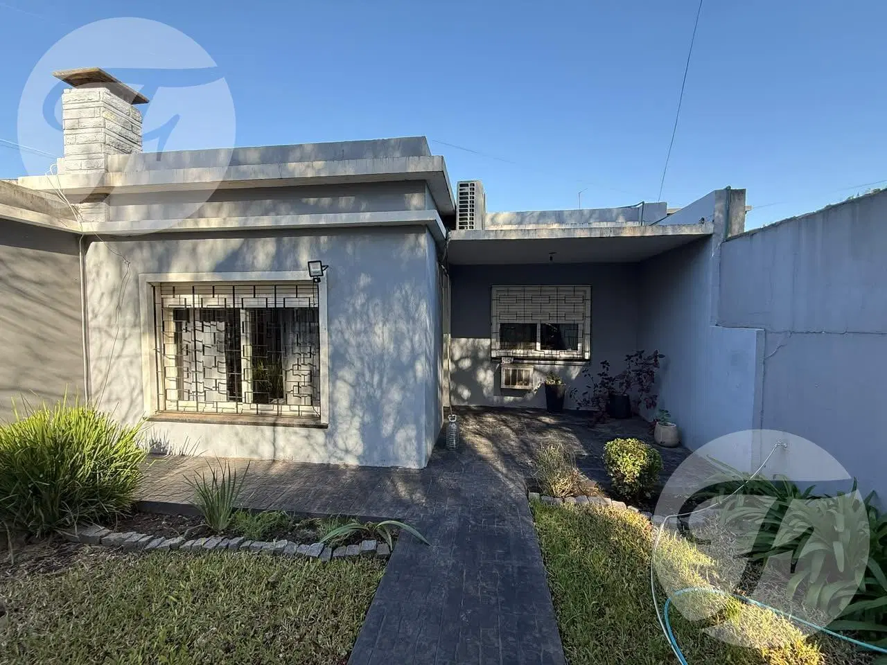 Venta de Casa en Merlo I 5 ambientes y 2 baños I Piscina y Cochera 2