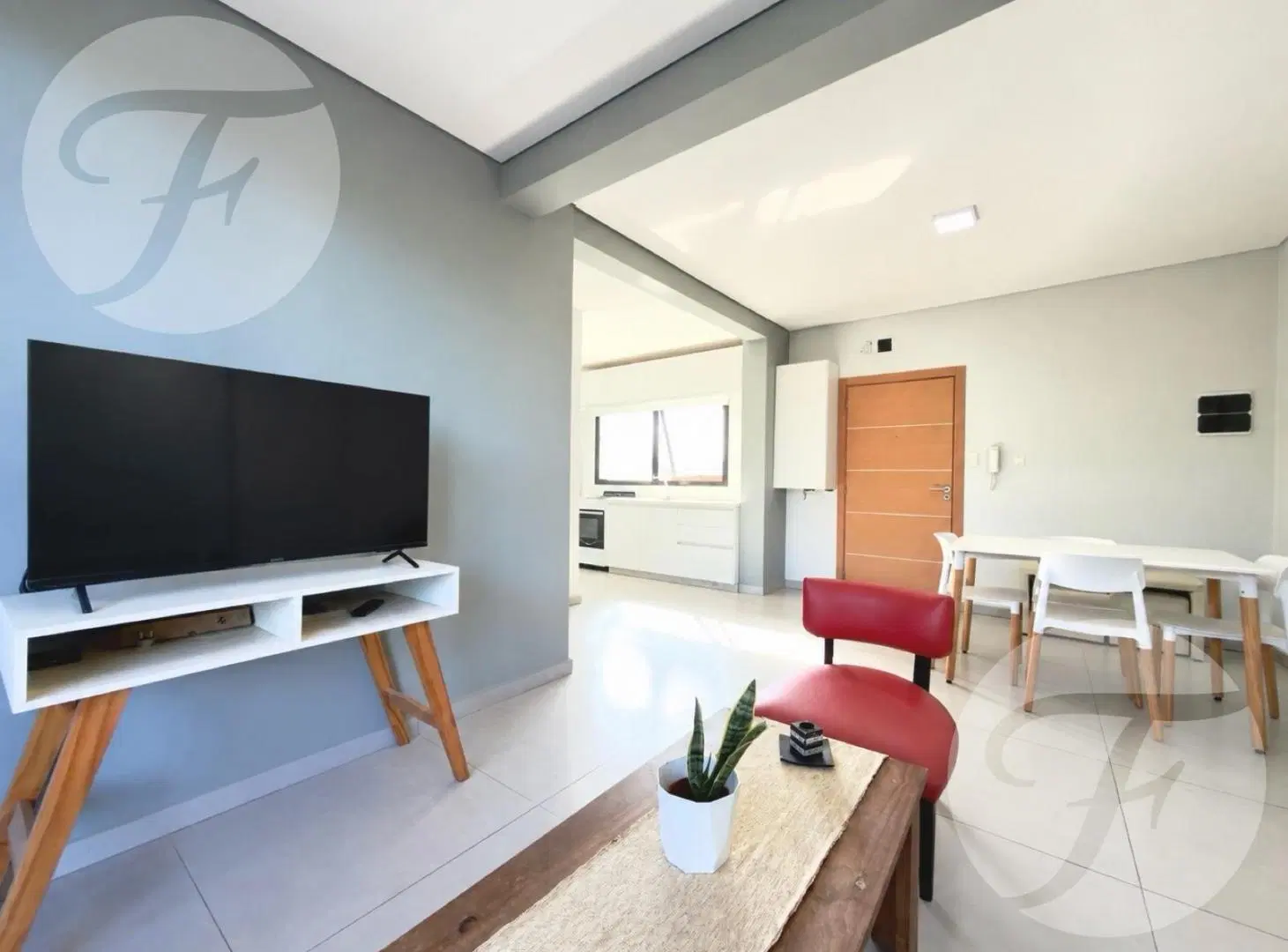 Departamento de 2 Ambientes con Balcón, Losa Radiante y DVH | Edificio Moderno 2