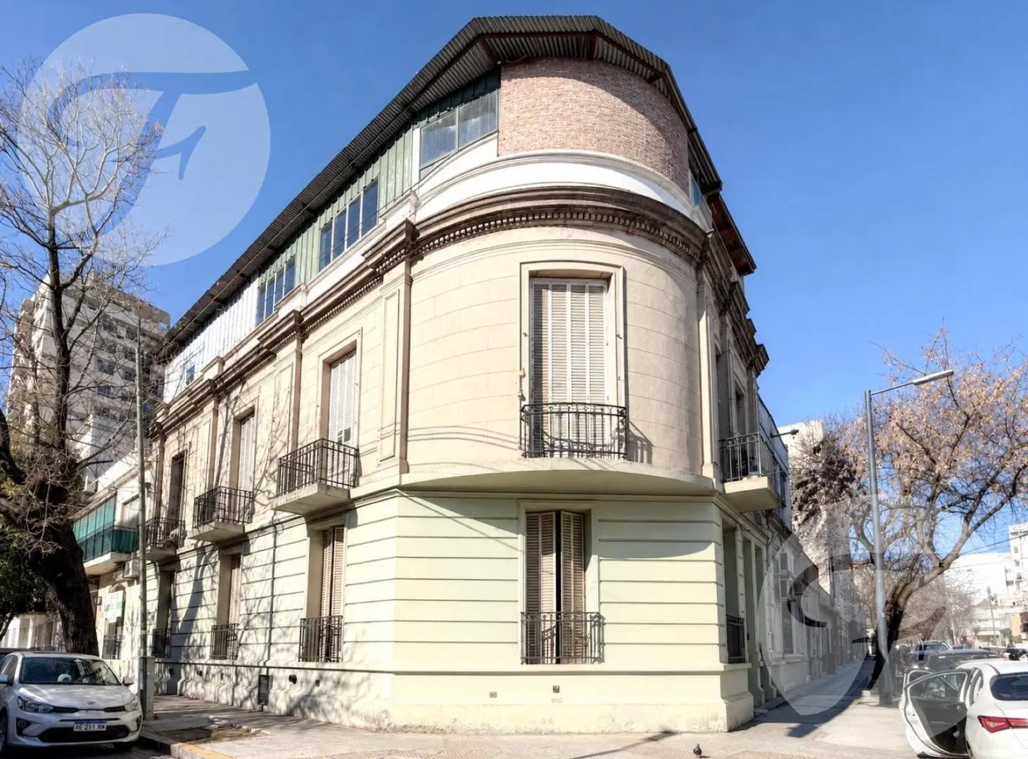 PH de época a refaccionar en Esquina | 5 ambientes | 162 m² totales | Floresta 2