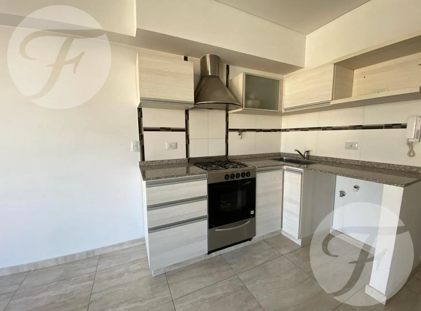 Disponibilidad Inmediata | Departamento en Parque Patricios 3