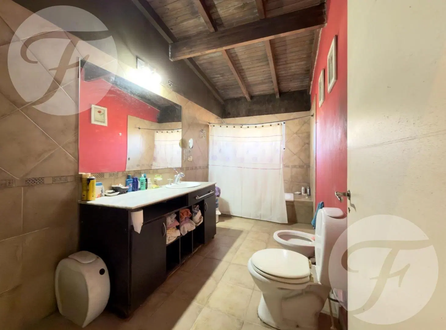 Casa familiar de 3 Dormitorios con Cocina, Piscina, Galería y Gran Parque | Noseda 2425 I San Pedro 8