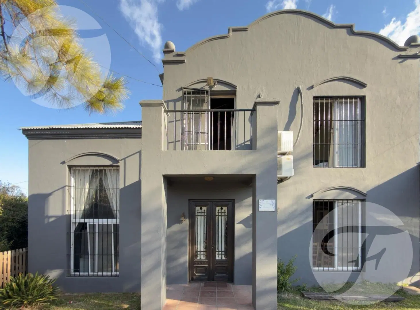 Excelente Casa I Lote de 800 m² con Piscina y 4 Dormitorios | Calefacción Central | Apta Crédito 2