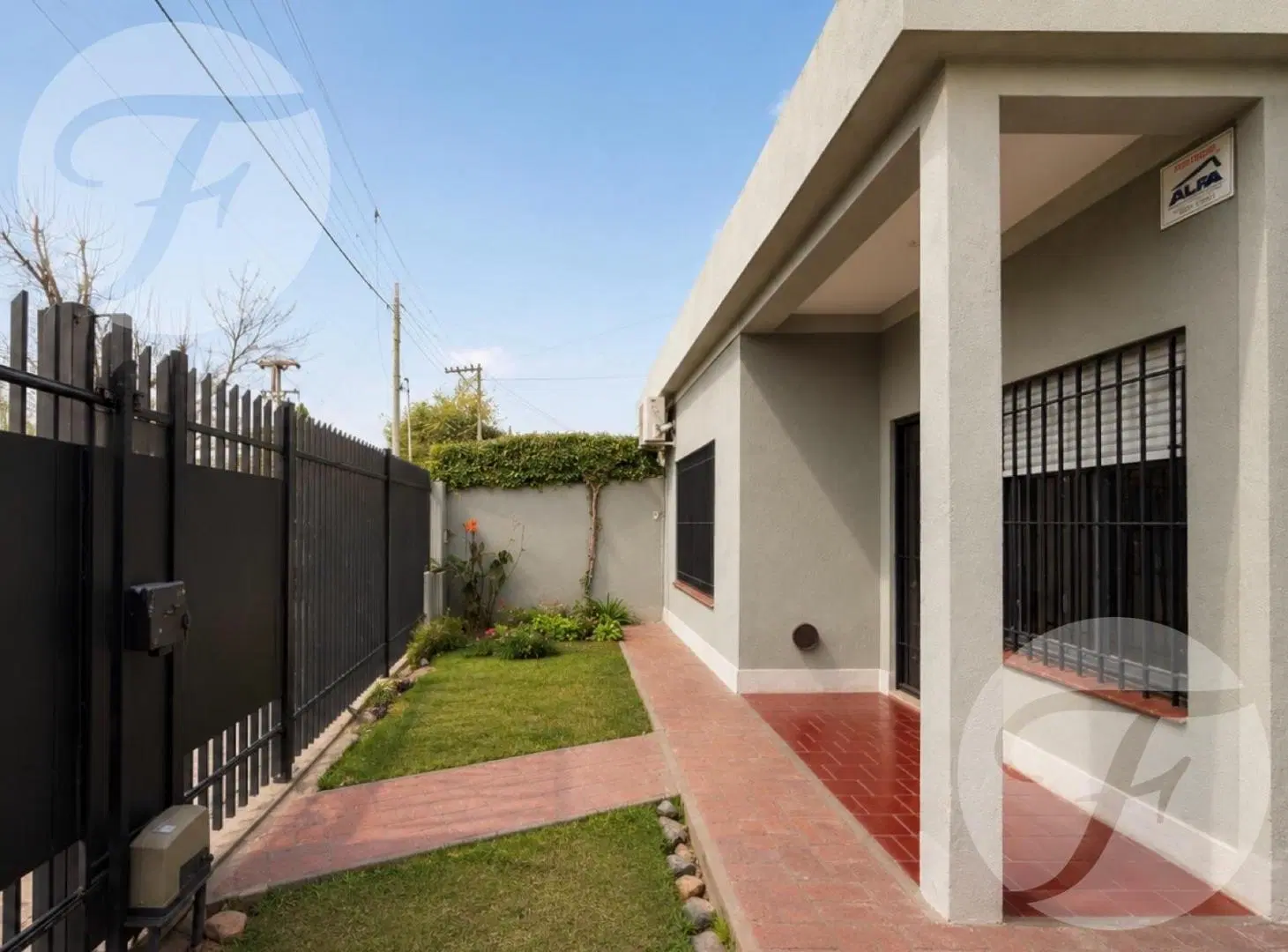 Casa con pileta y quincho en lote de 320 m² | Apta crédito | Excelente estado | San Pedro 3