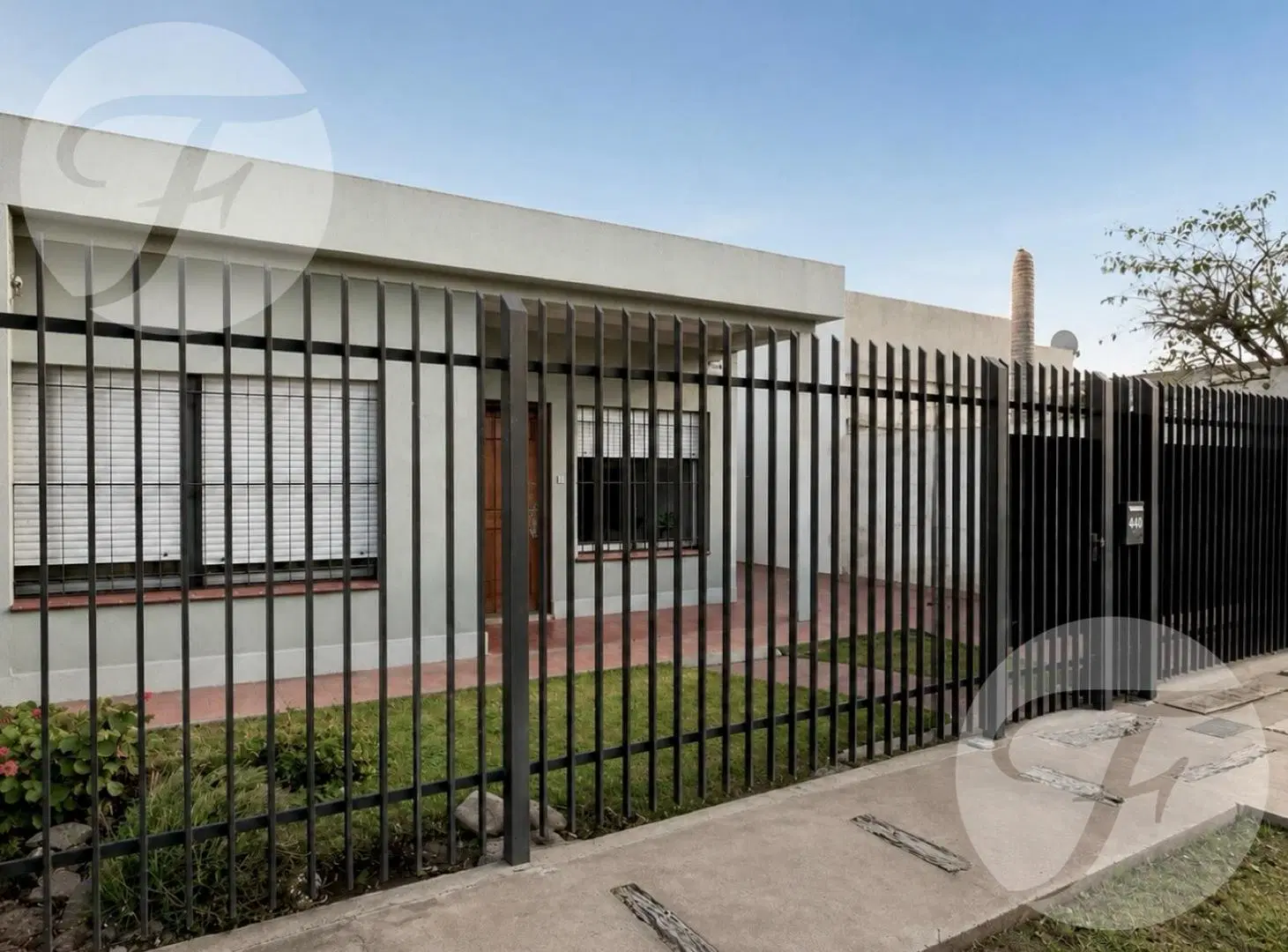 Casa con pileta y quincho en lote de 320 m² | Apta crédito | Excelente estado | San Pedro 4