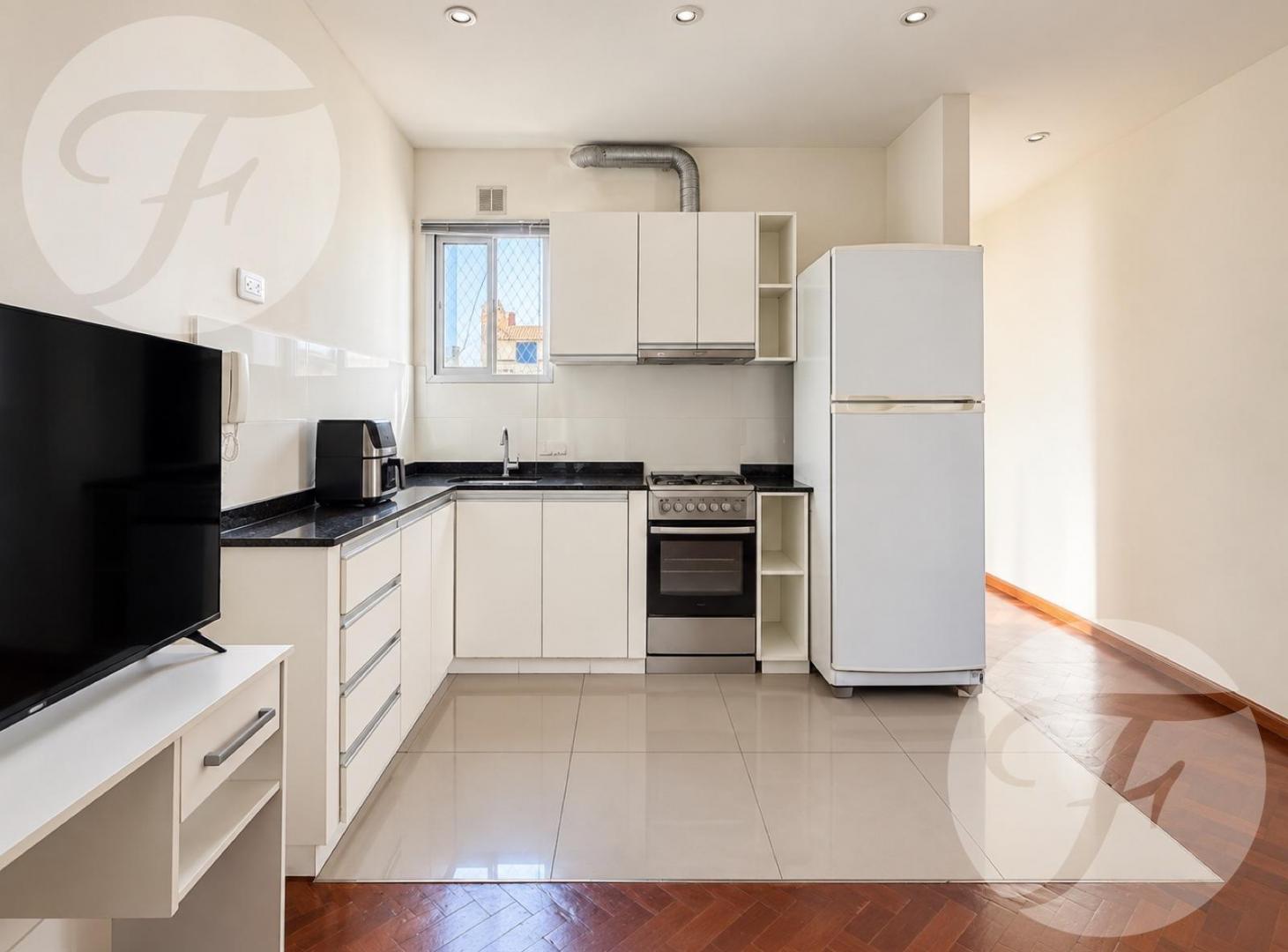 Foto de 3 ambientes con vista abierta y excelente luz – Sarmiento y Callao, imagen 3
