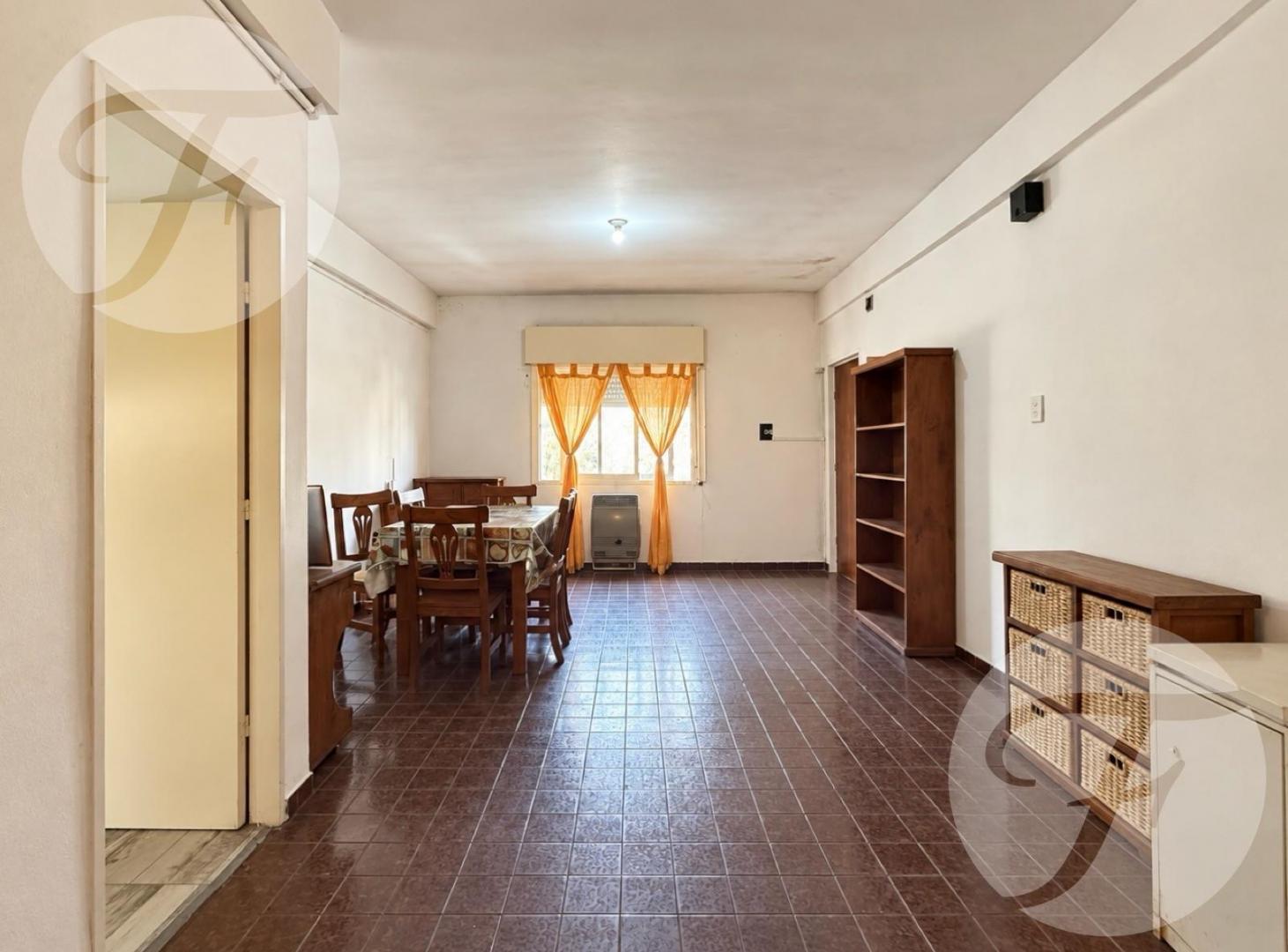 Foto de DEPARTAMENTO 3 AMBIENTES CON COCHERA EN ZONA CÉNTRICA DE SAN PEDRO, imagen 3