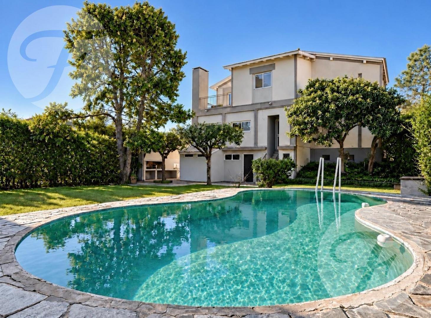 Foto de CASA EN VENTA EN SAN PEDRO | ESQUINA SOBRE COSTANERA | PILETA, JARDÍN Y, imagen 1