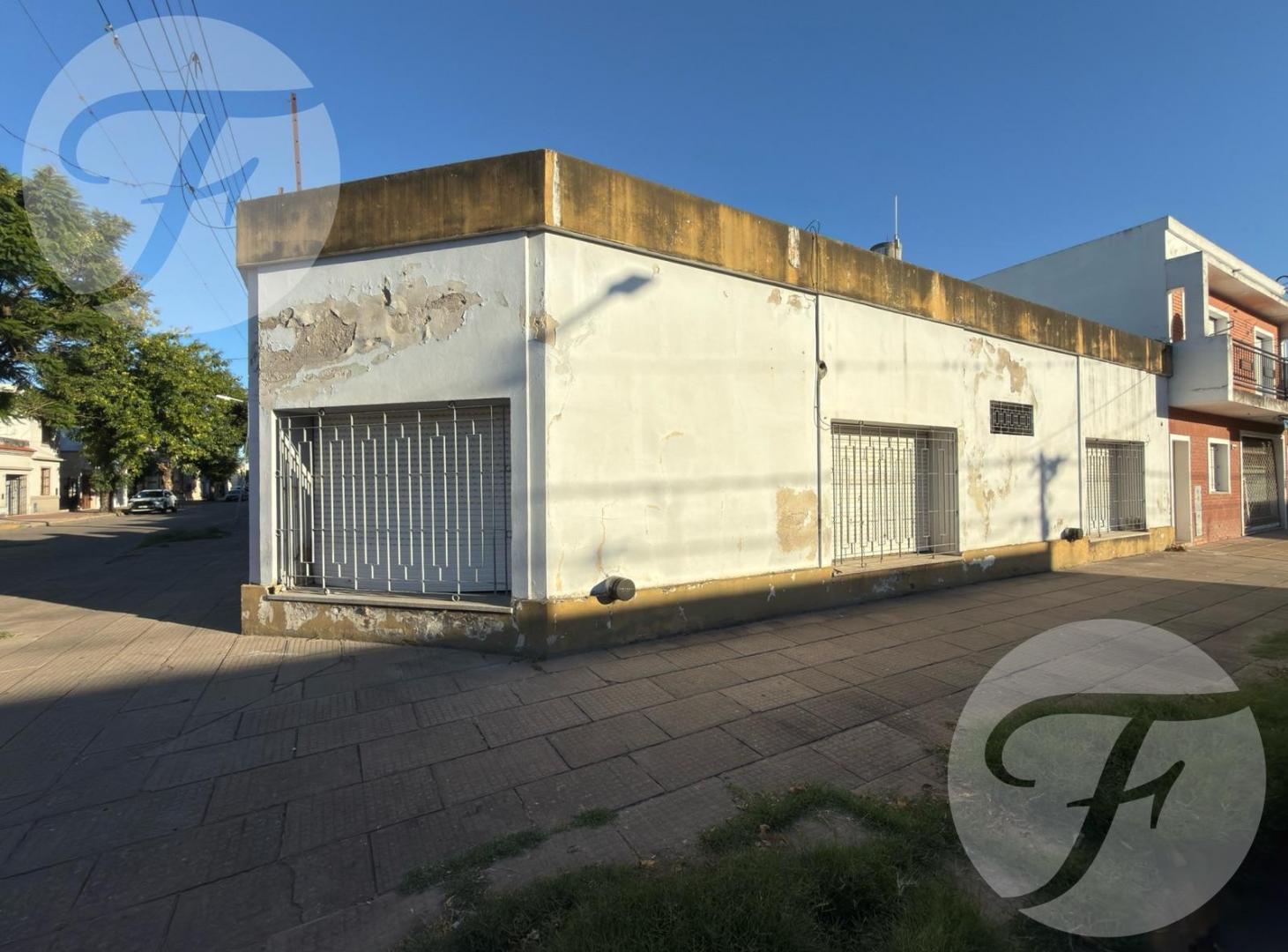Foto de GRAN ESQUINA CENTRICA CON POTENCIAL VIVIENDA COMERCIAL O DESARROLLO |, imagen 5