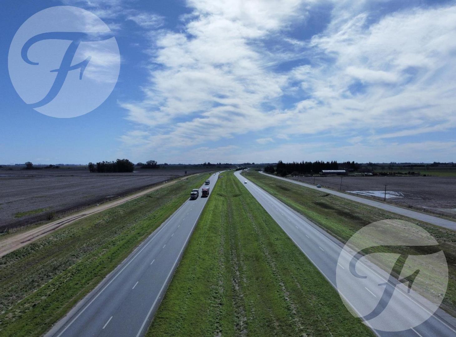 Foto de Fracción de 30.000 m² sobre Ruta 9 Ramallo – Frente sobre autopista, imagen 5