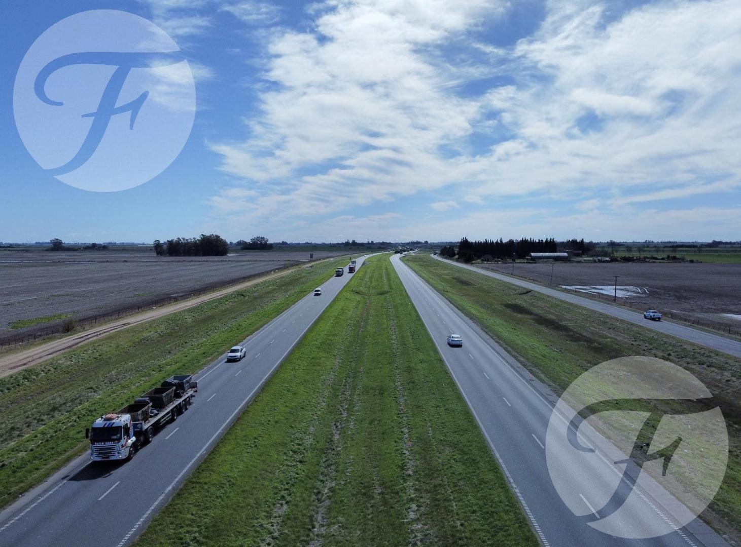 Foto de Fracción de 30.000 m² sobre Ruta 9 Ramallo – Frente sobre autopista, imagen 4