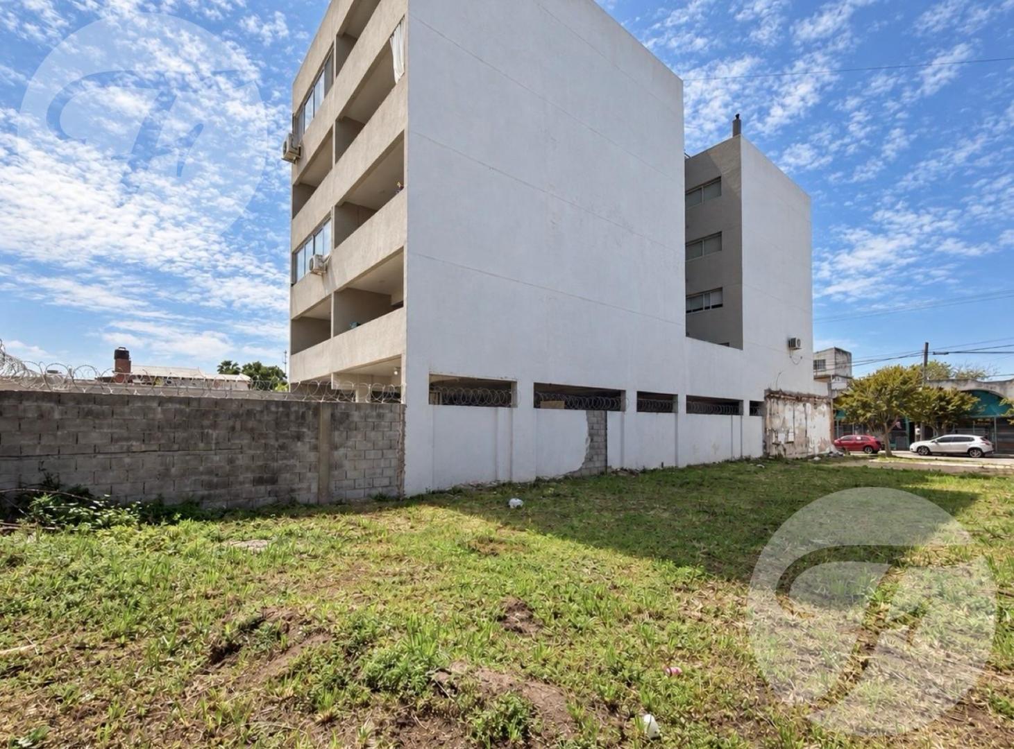 Foto de TERRENO EN VENTA SOBRE CALLE MITRE – 376 M² CON POTENCIAL COMERCIAL Y, imagen 4