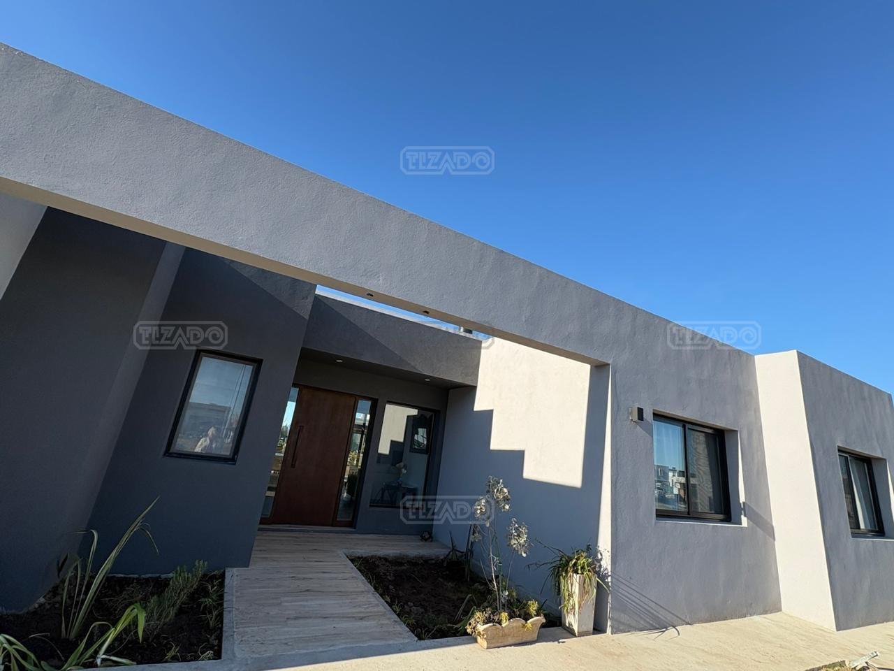 Casa  en Alquiler en Puertos, Escobar, G.B.A. Zona Norte