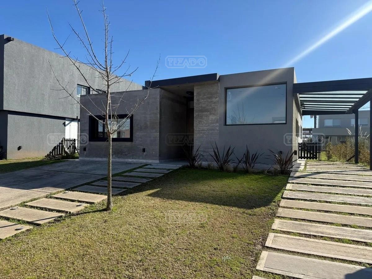Foto de Casa en Venta en Araucarias, Puertos, Escobar, imagen 1