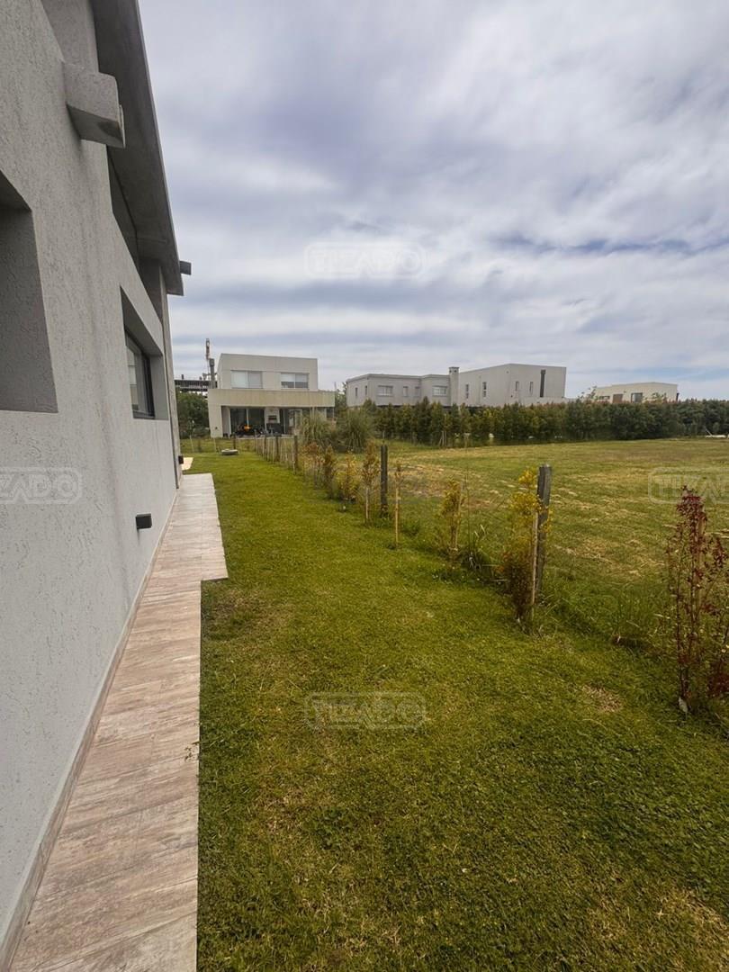 Foto de Casa en Venta en Araucarias, Puertos, Escobar, imagen 4