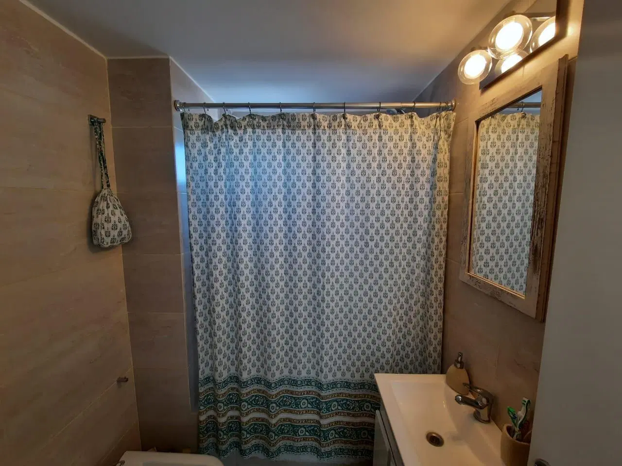 Departamento dos Ambientes en Alquiler 5