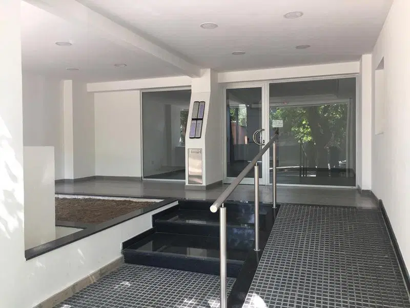 Departamento dos Ambientes en Alquiler 8