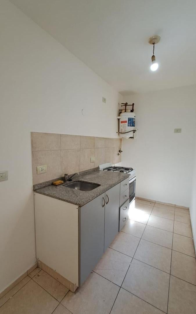 Foto de Un Departamento Listo para Vos! - Comodidad y Buena Ubicación!, imagen 1