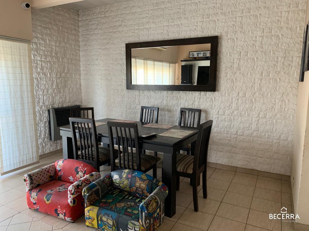 Casa PH en Venta en Parque Johnston 2