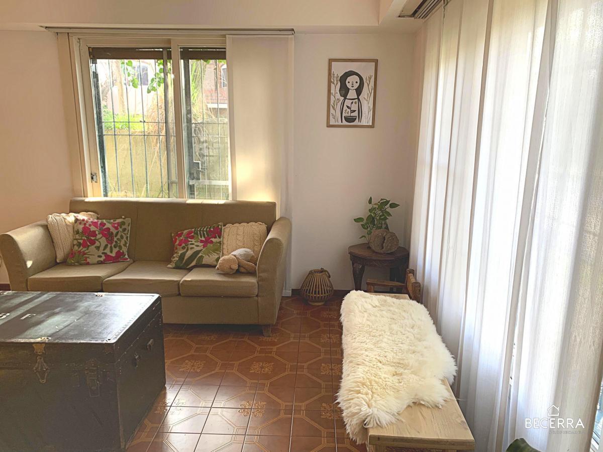 Chalet en Venta en Parque Quirno 3