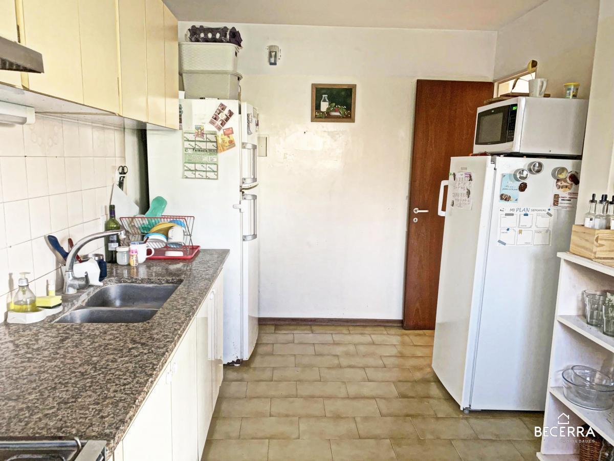 Chalet en Venta en Parque Quirno 1