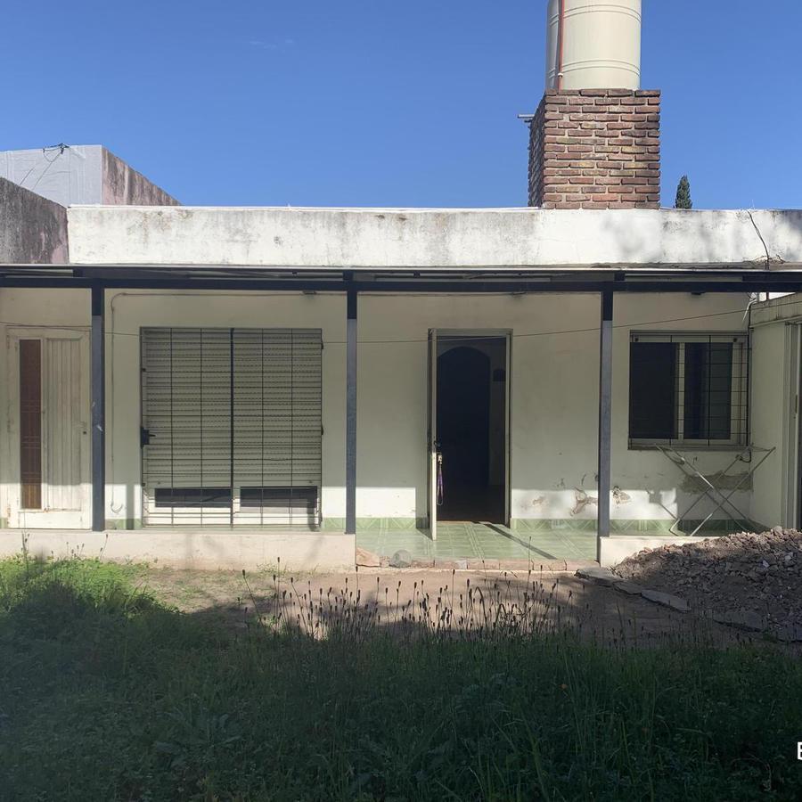 Casa con Departamento en Venta en Barrio Inglés - 5 Ambientes 4