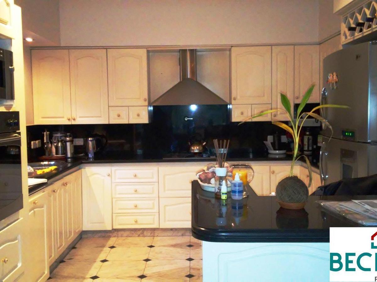 Chalet en Venta en Barrio Inglés 3