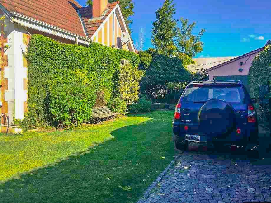 Casa en Venta en Hurlingham 4