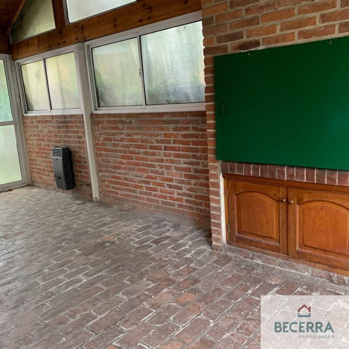 Casa en Venta en Parque Quirno 5