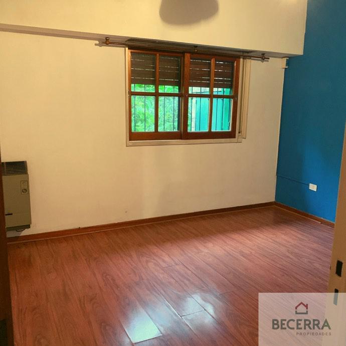 Casa en Venta en Parque Quirno 4