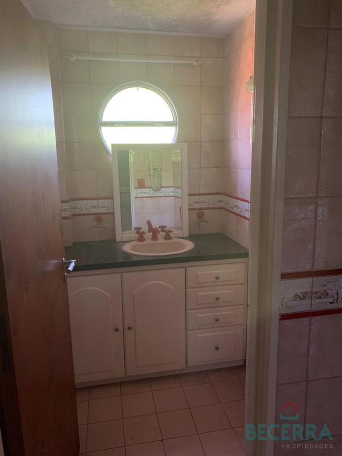 Chalet en Venta Cond en Parque Quirno 4
