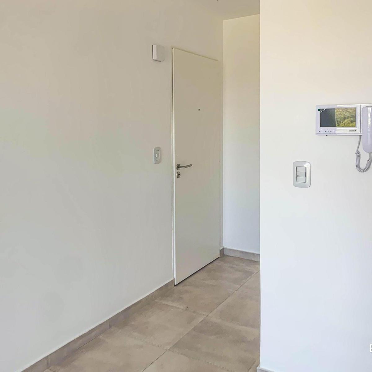 Departamento en Edificio Roca Golf en Venta en Hurlingham 5