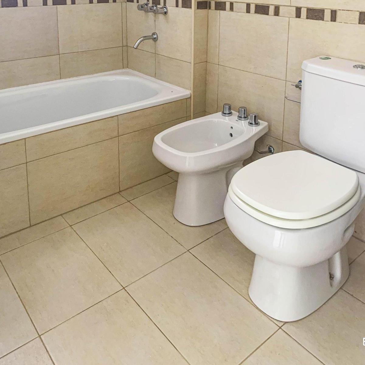 Departamento en Edificio Roca Golf en Venta en Hurlingham 2