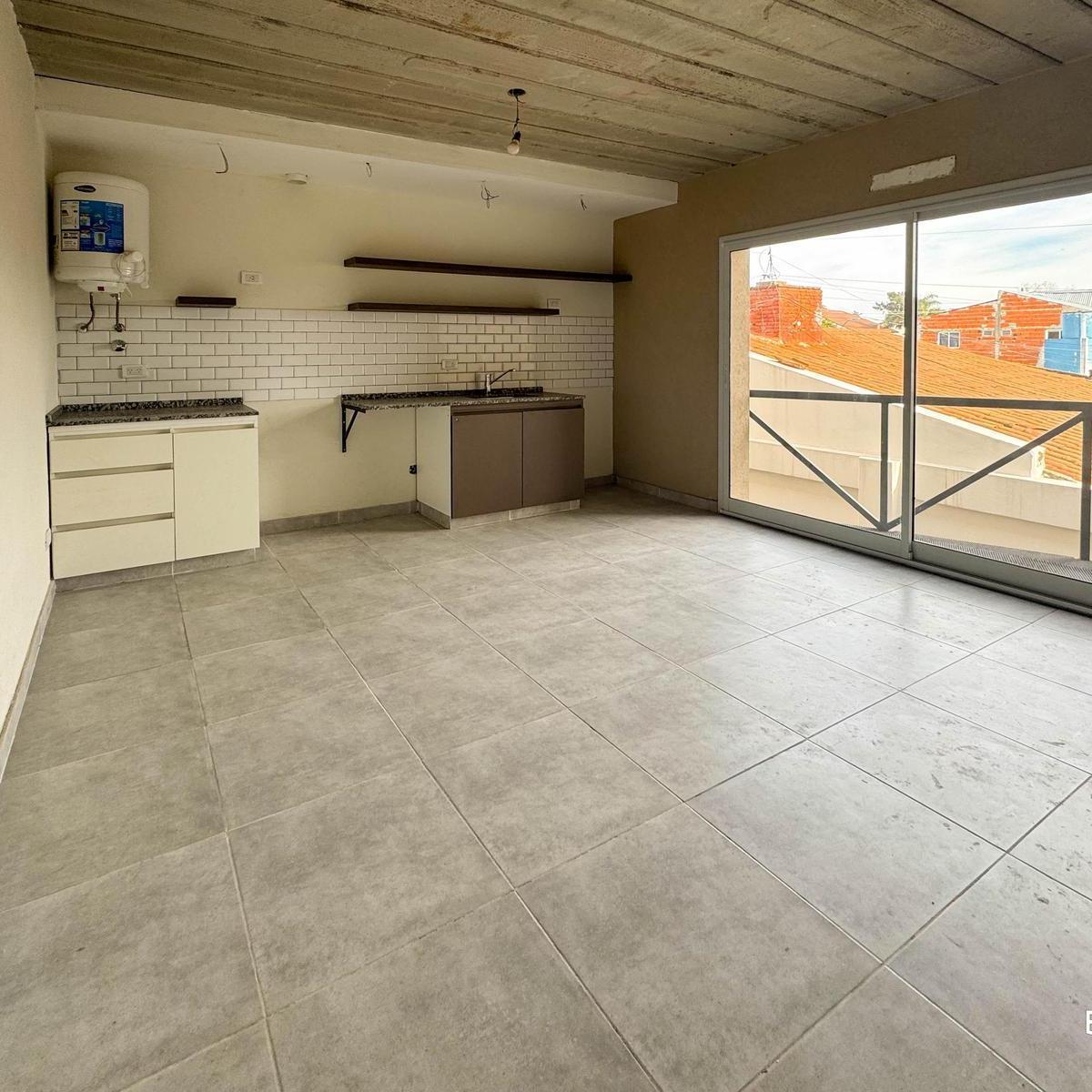 Departamento 2 Amb Contrafrente a Estrenar en Venta en Villa Club 3