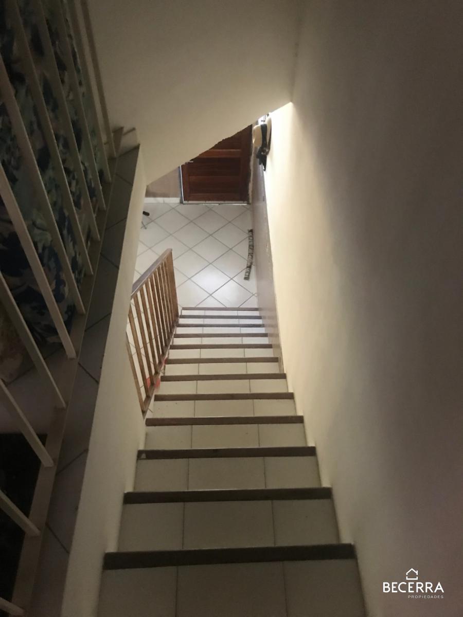 Duplex 4 Ambientes en Venta en Hurlingham 4
