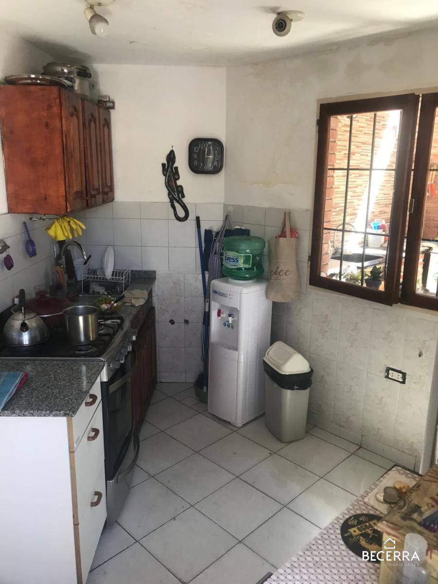 Duplex 4 Ambientes en Venta en Hurlingham 3